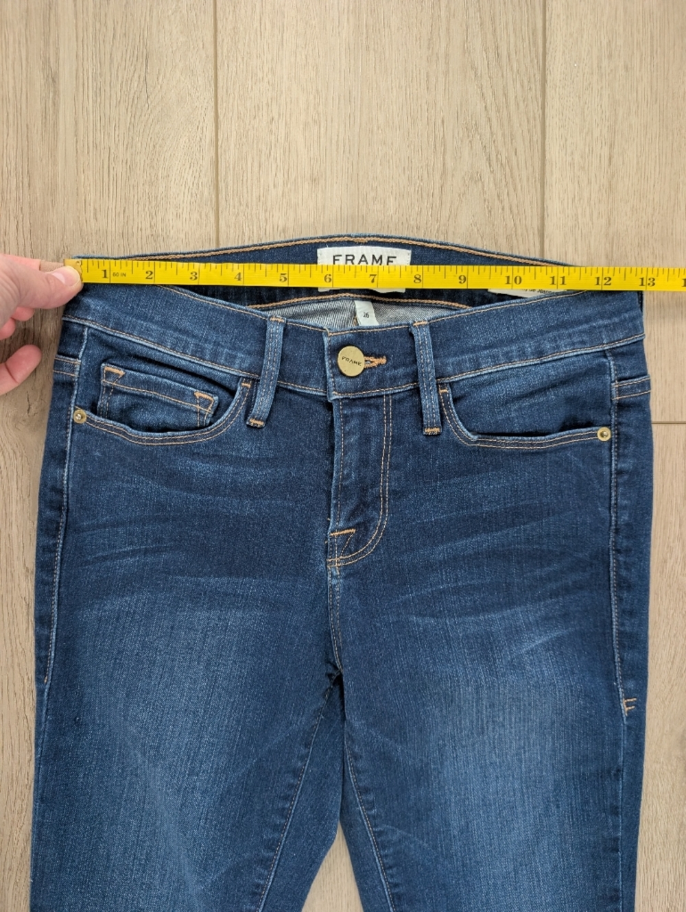 FRAME Le Skinny de Jeanne Jeans | Dark Blue - Picture 11 of 13
